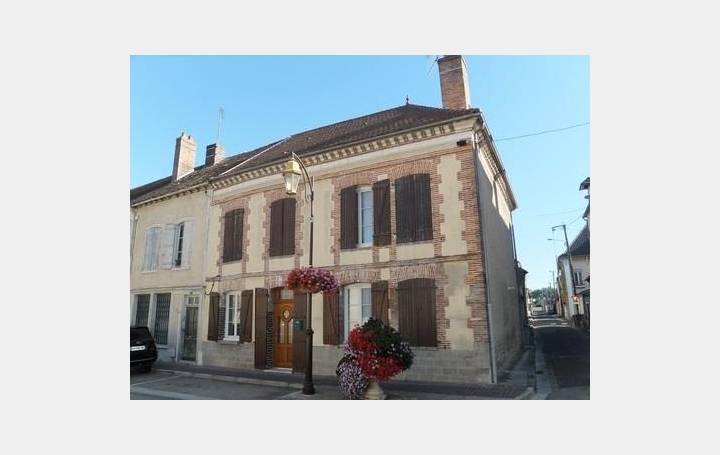 Réseau Immo-diffusion : Appartement P2  MERY-SUR-SEINE  120 m2 110 000 € 