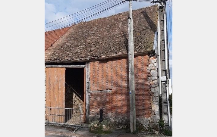 Réseau Immo-diffusion : Terrain  LA CELLE-SOUS-CHANTEMERLE  50 m2 8 000 € 