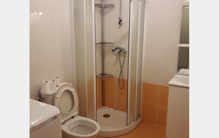 2 Pièces TROYES (10000)  42 m2 595 € 