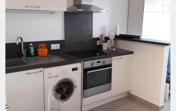 Studio TROYES (10000)  24 m2 462 € 