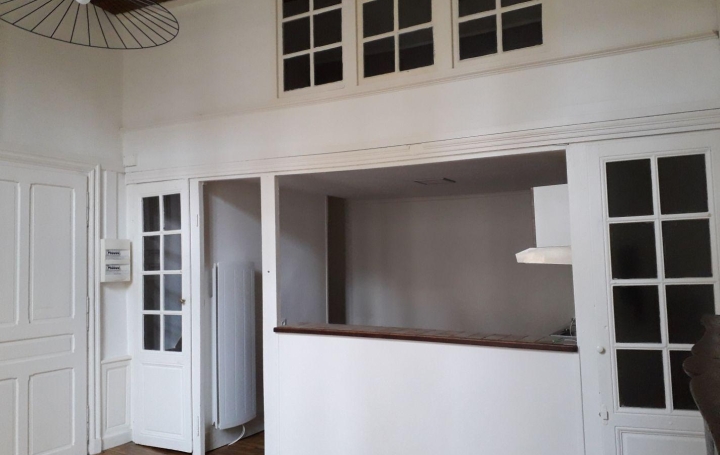 2 Pièces TROYES (10000)  33 m2 482 € 