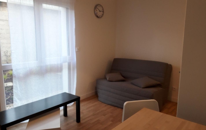 Studio TROYES (10000)  21 m2 450 € 