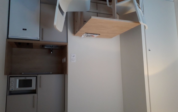 Studio TROYES (10000)  21 m2 450 € 