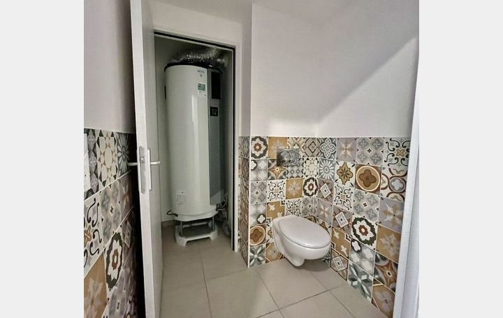4 Pièces FAGNIERES (51510)  84 m2 852 € 