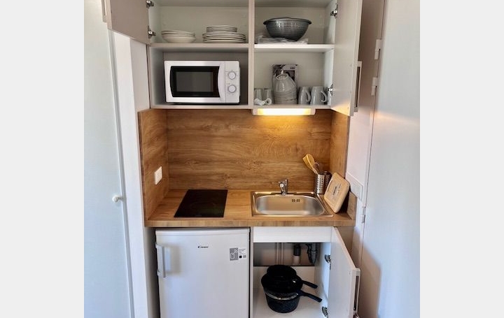 Studio TROYES (10000)  23 m2 450 € 