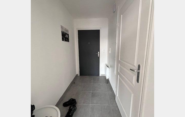 2 Pièces FAGNIERES (51510)  51 m2 611 € 