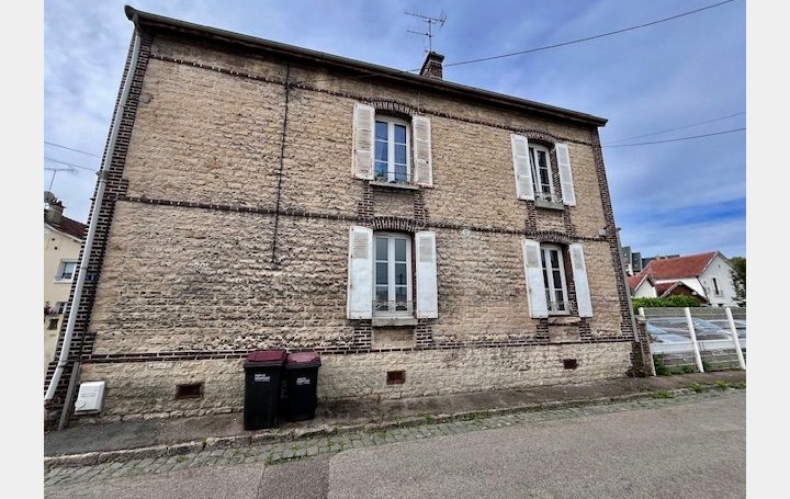 2 Pièces TROYES (10000)  45 m2 445 € 