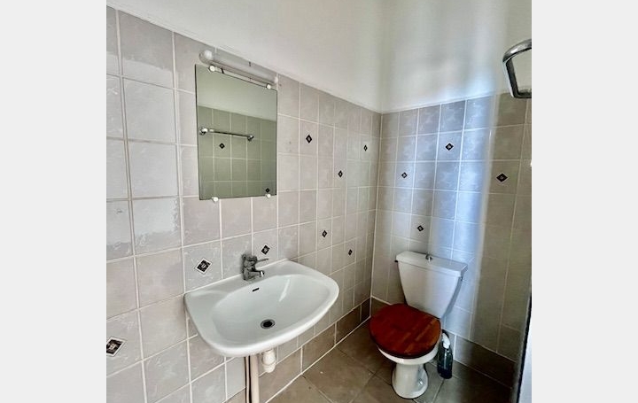 2 Pièces TROYES (10000)  45 m2 445 € 