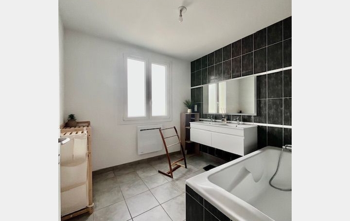 4 Pièces TROYES (10000)  92 m2 860 € 