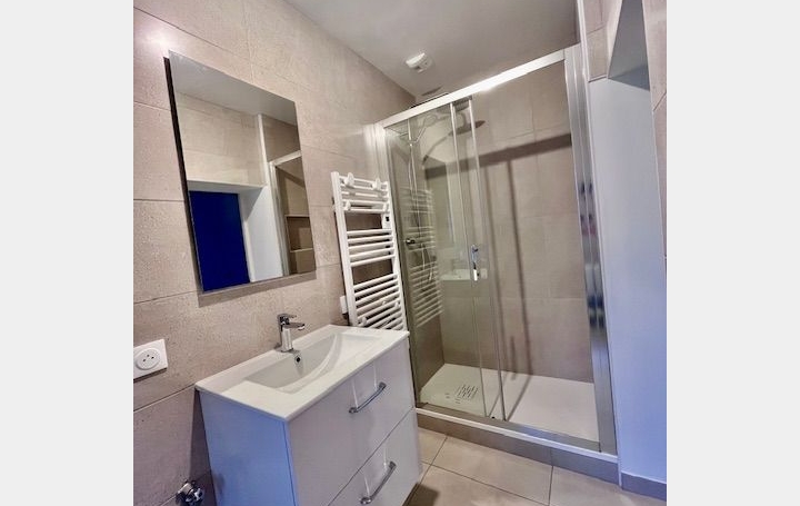 3 Pièces TROYES (10000)  62 m2 720 € 