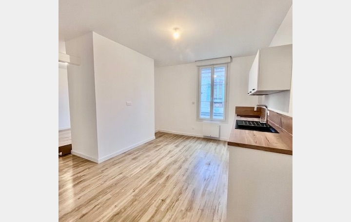 3 Pièces TROYES (10000)  62 m2 720 € 