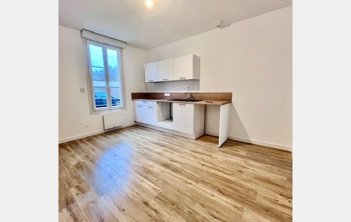 3 Pièces TROYES (10000)  62 m2 830 € 