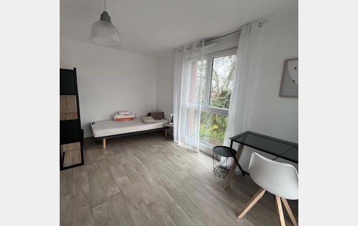 Studio TROYES (10000)  25 m2 483 € 