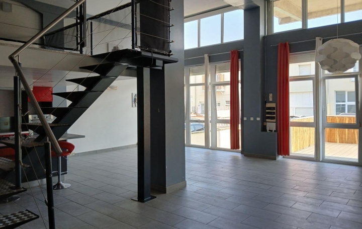 Appartement SAINT-JULIEN-LES-VILLAS (10800) 147 m<sup>2</sup> 950 € 