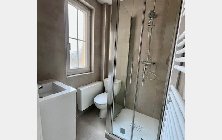 3 Pièces TROYES (10000)  62 m2 780 € 