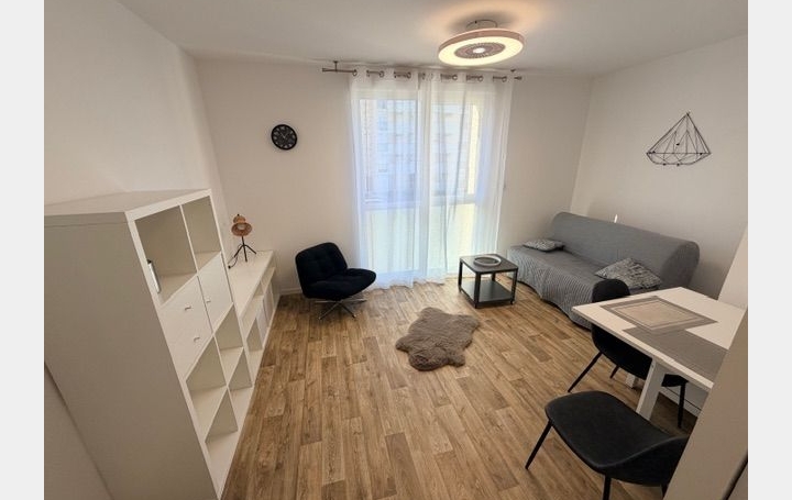 Studio TROYES (10000)  23 m2 450 € 