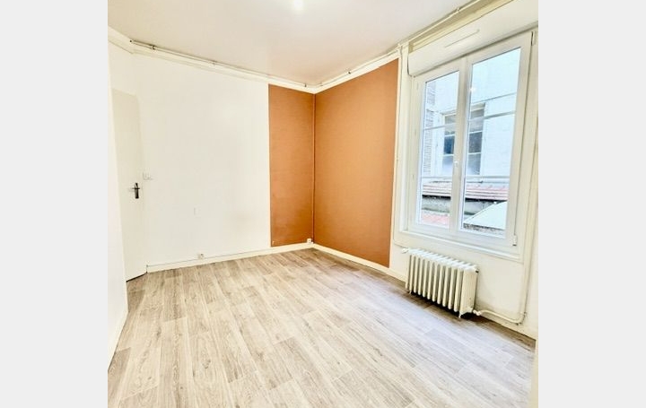 1 Pièce TROYES (10000)  20 m2 430 € 