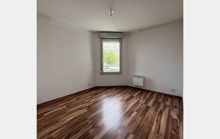 3 Pièces TROYES (10000)  70 m2 780 € 