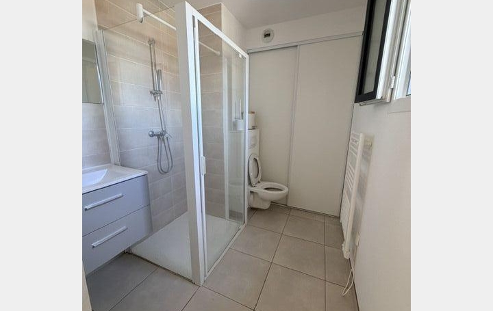 Studio TROYES (10000)  24 m2 460 € 