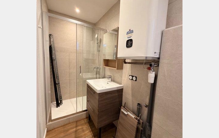 2 Pièces TROYES (10000)  30 m2 570 € 
