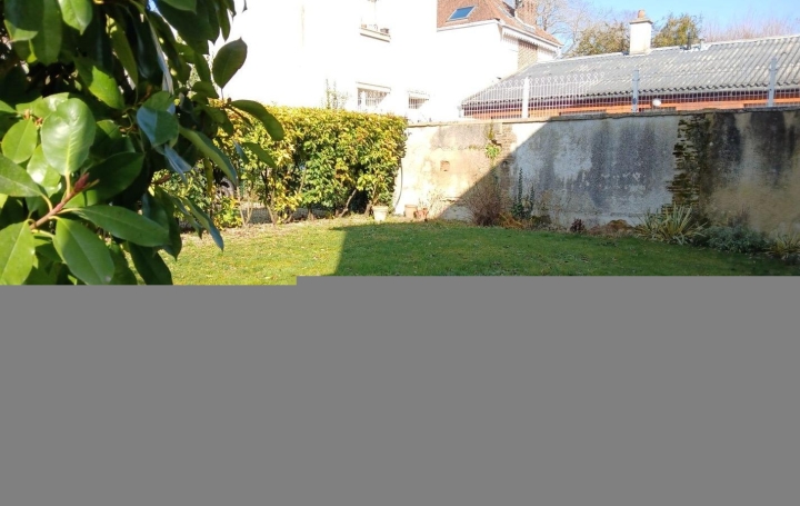 Maison TROYES (10000)  119 m2 371 000 € 