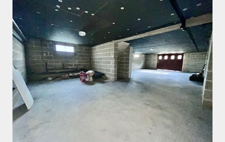 Maison SAINT-JULIEN-LES-VILLAS (10800)  125 m2 250 000 € 