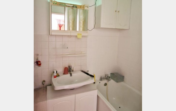 2 Pièces TROYES (10000)  43 m2 56 000 € 