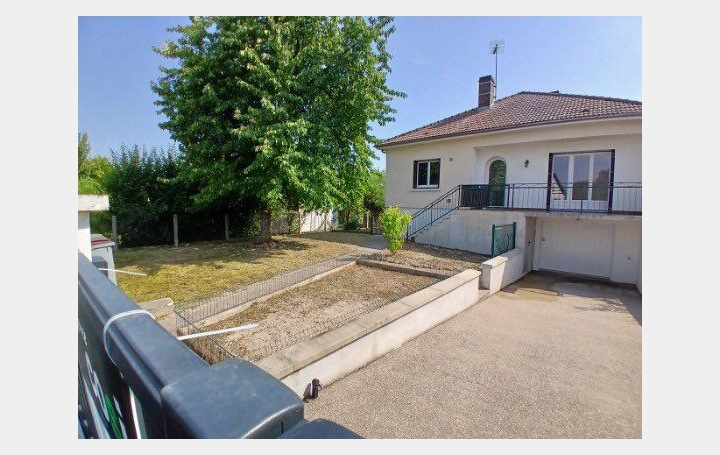 Maison VILLECHETIF (10410)  95 m2 212 000 € 