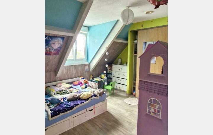 Maison COURTERANGES (10270)  142 m2 339 000 € 