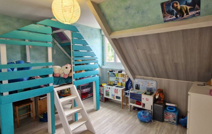 Maison COURTERANGES (10270)  142 m2 339 000 € 