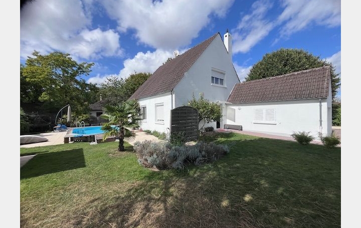 Maison SAINT-JULIEN-LES-VILLAS (10800)  135 m2 392 200 € 