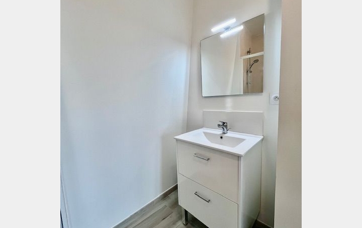 Studio ROSIERES-PRES-TROYES (10430)  18 m2 69 850 € 