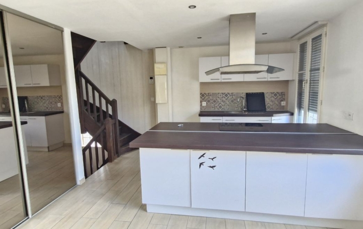 4 Pièces TROYES (10000)  81 m2 169 000 € 