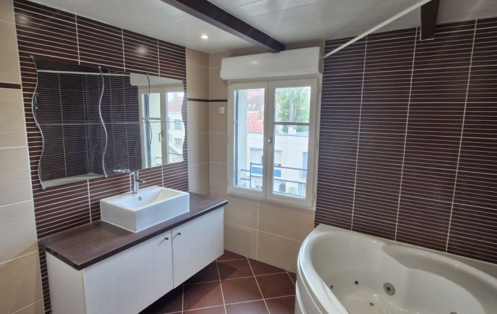 4 Pièces TROYES (10000)  81 m2 169 000 € 