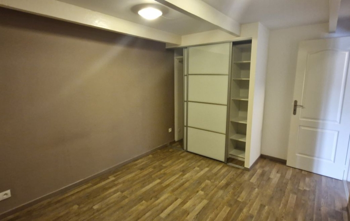 4 Pièces TROYES (10000)  81 m2 169 000 € 