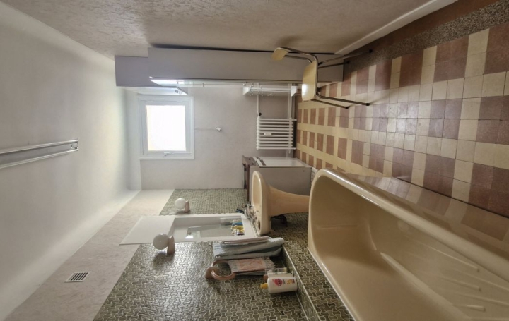 4 Pièces TROYES (10000)  81 m2 85 000 € 