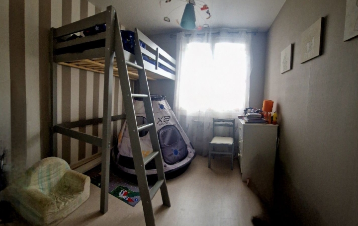 3 Pièces TROYES (10000)  57 m2 54 000 € 