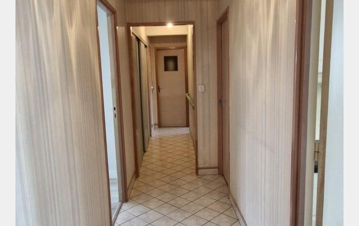 4 Pièces TROYES (10000)  70 m2 89 000 € 