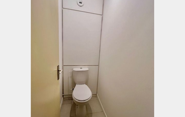 2 Pièces TROYES (10000)  50 m2 65 400 € 