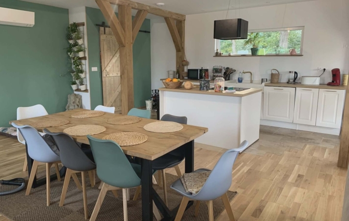 Maison LUSIGNY-SUR-BARSE (10270)  265 m2 480 000 € 