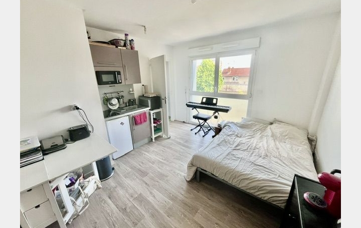 Studio TROYES (10000)  22 m2 70 850 € 