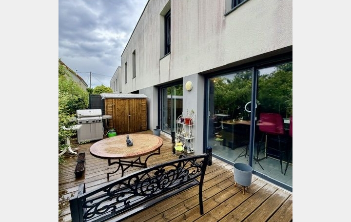 Maison PONT-SAINTE-MARIE (10150)  68 m2 162 000 € 