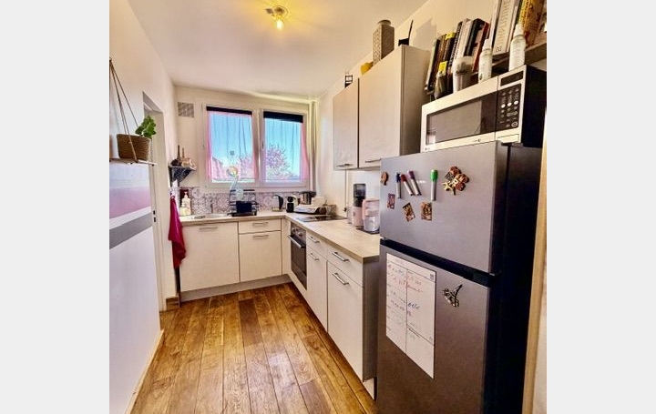 Studio TROYES (10000)  33 m2 69 760 € 