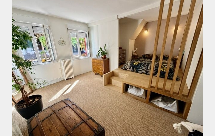 Maison SAINT-JULIEN-LES-VILLAS (10800)  213 m2 440 000 € 