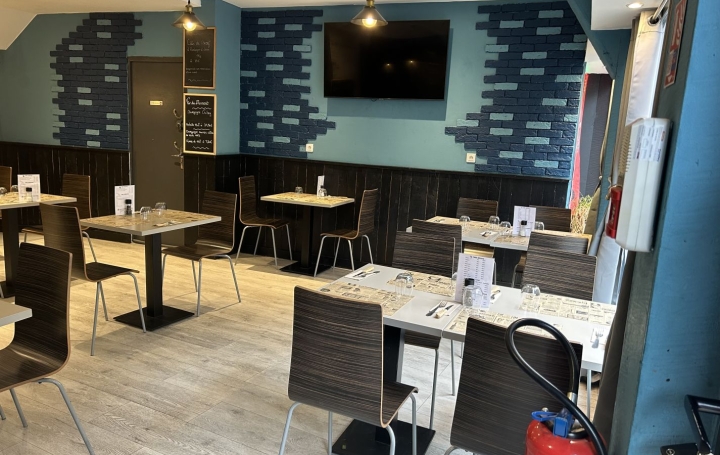 Local commercial TROYES (10000)  68 m2 120 000 € 