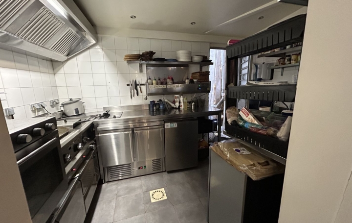 Local commercial TROYES (10000)  68 m2 120 000 € 