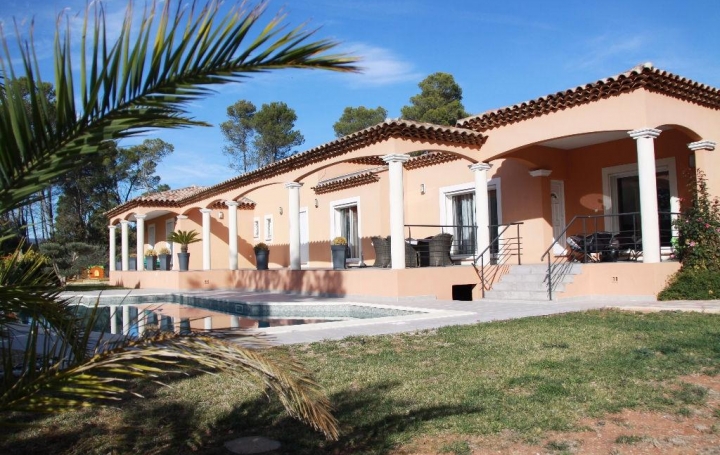 Réseau Immo-diffusion : Maison  ROCBARON  207 m2 599 000 € 