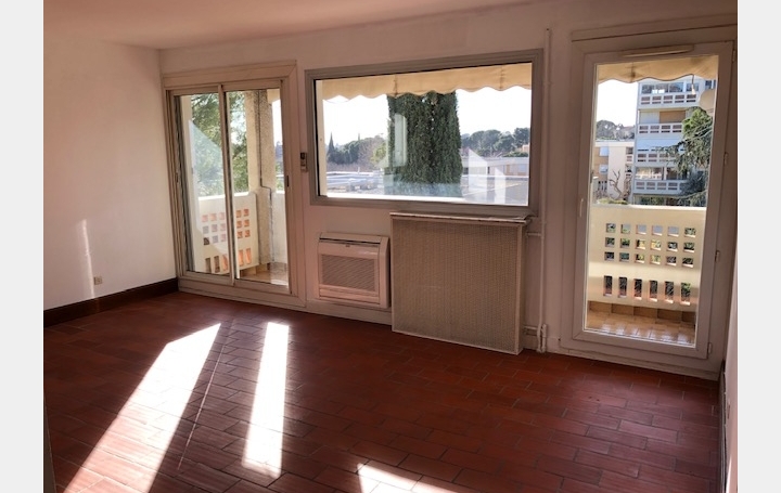 3 Pièces PLAN-DE-CUQUES (13380)  80 m2 1 200 € 