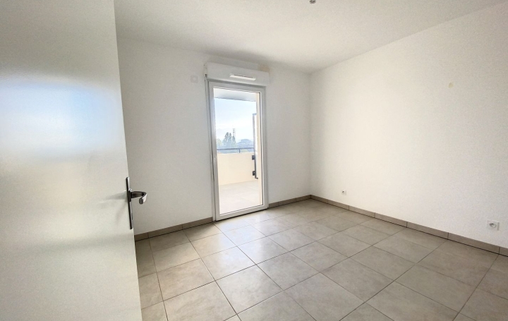 2 Pièces MARSEILLE (13010)  43 m2 840 € 