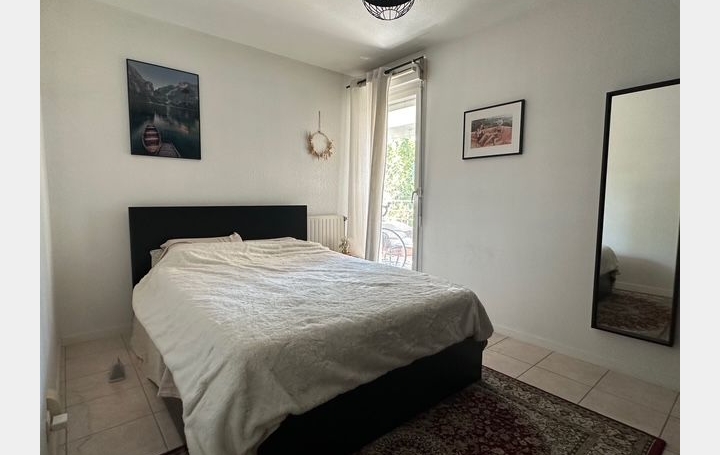 2 Pièces MARSEILLE (13010)  45 m2 860 € 